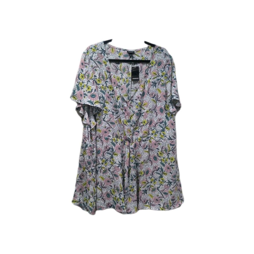 NWT Torrid Womens Floral Twist Flutter Sleeve Blouse Size 6X White Pink V-Neck